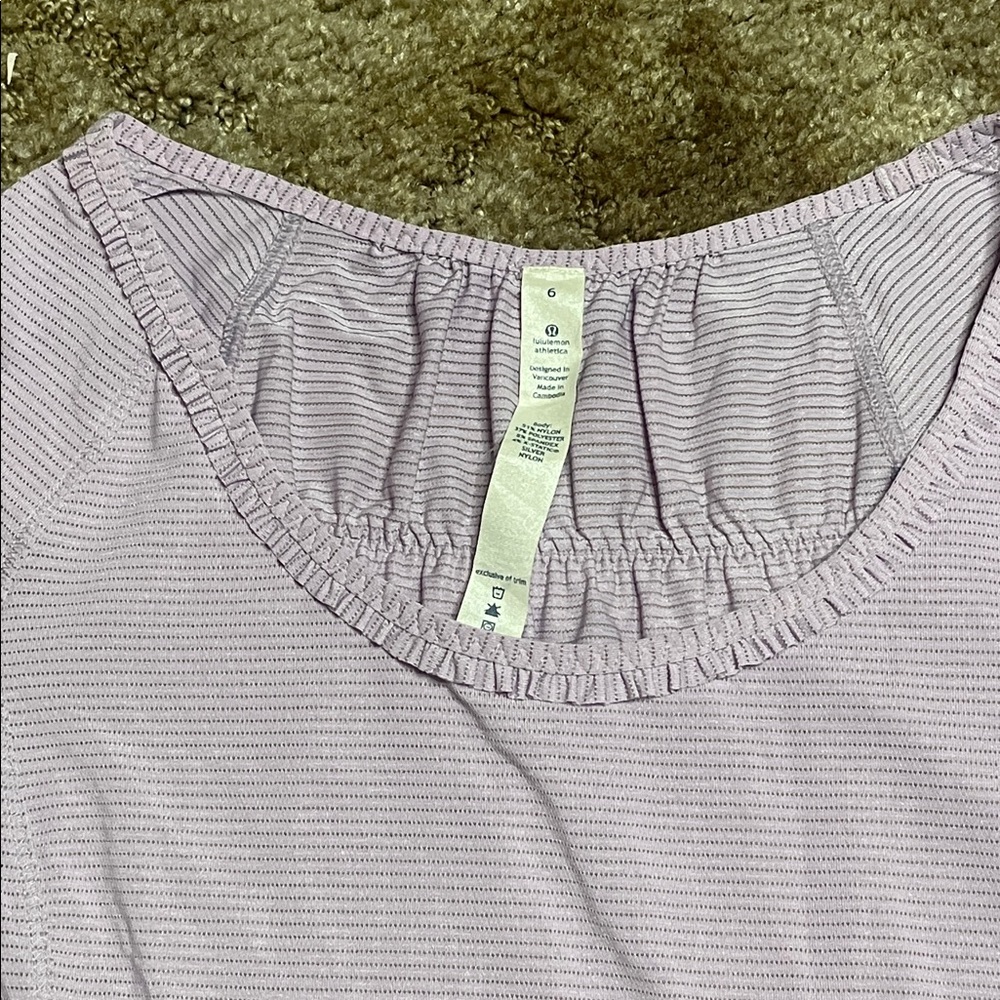 Lululemon Run: Wild Short Sleeve Tech Size 6‎ - Picture 2 of 5